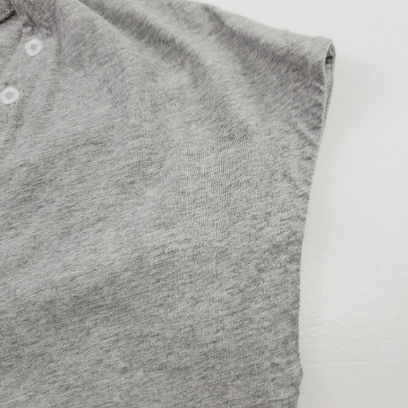 J.Crew Women Top Size Small Short Sleeves Crewneck Eyelet Embroidered V-neck - Picture 2 of 12